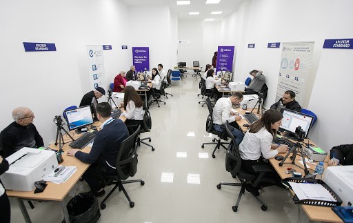 Vlefshmeria drejt skadimit: 800 mije qytetare ende pa rinovuar dokumentet biometrike